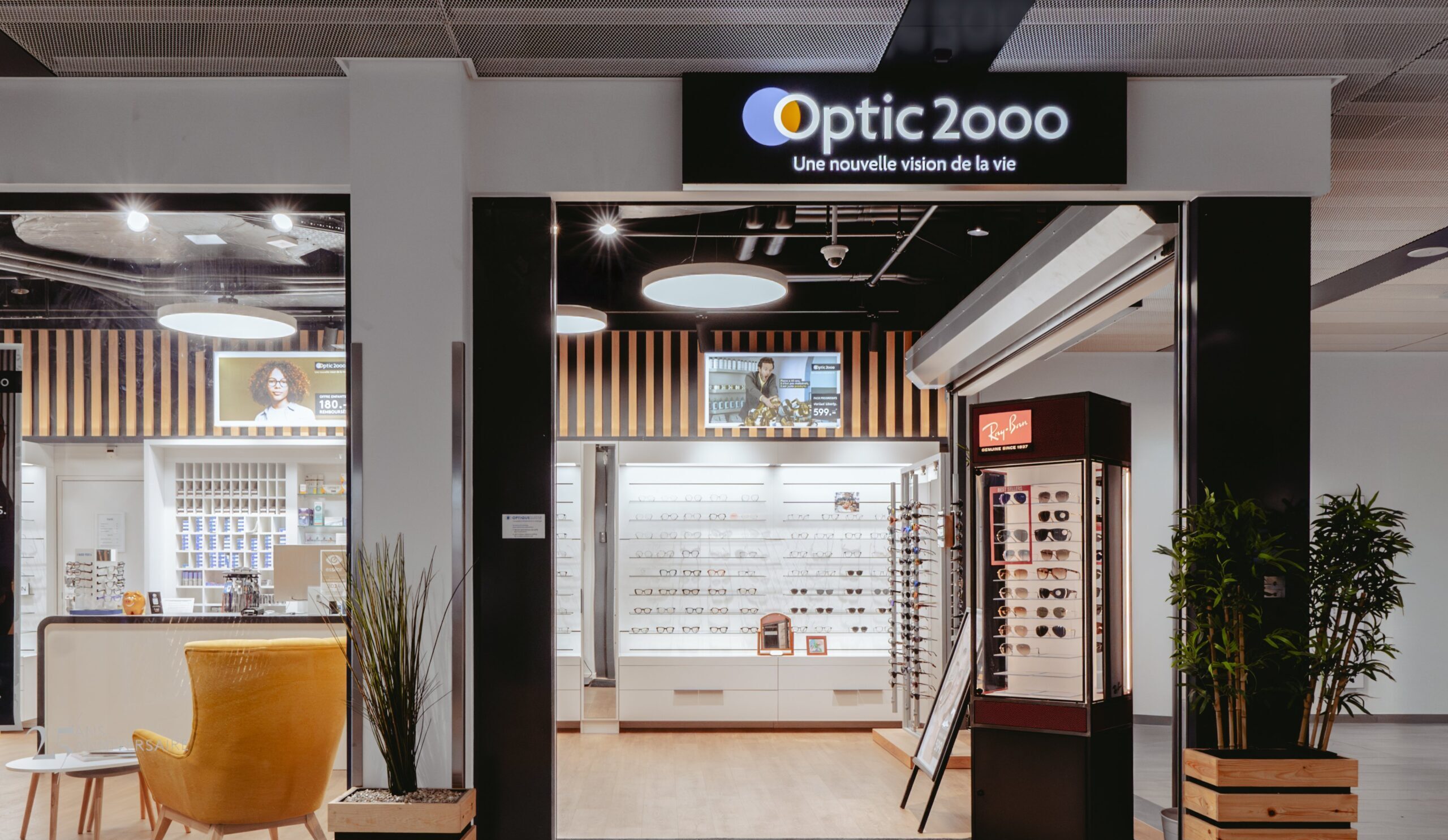 Optic 2000 Chenebourg Magasin Exterieur