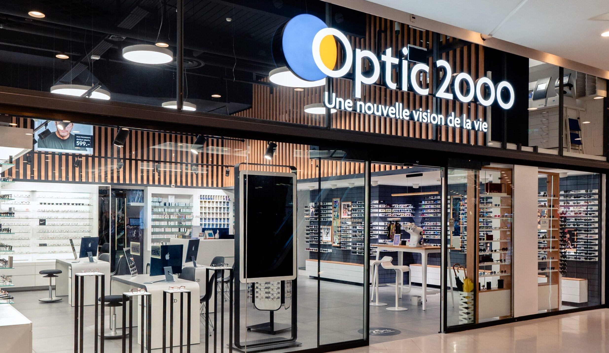 Optic 2000 Vevey Magasin Exterieur